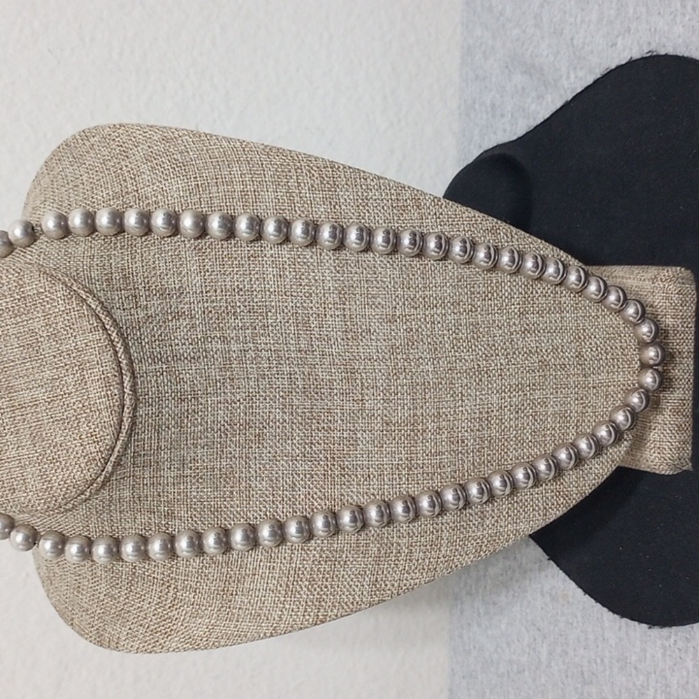 Dobbs 925 Silver Beaded Necklace